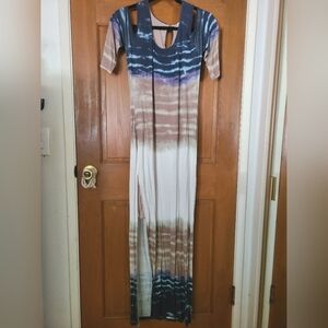 Peekaboo Shoulder Double Side Slits Maxi Dress